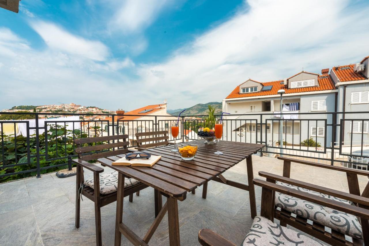 Apartments Marivo Lapad Дубровник Экстерьер фото